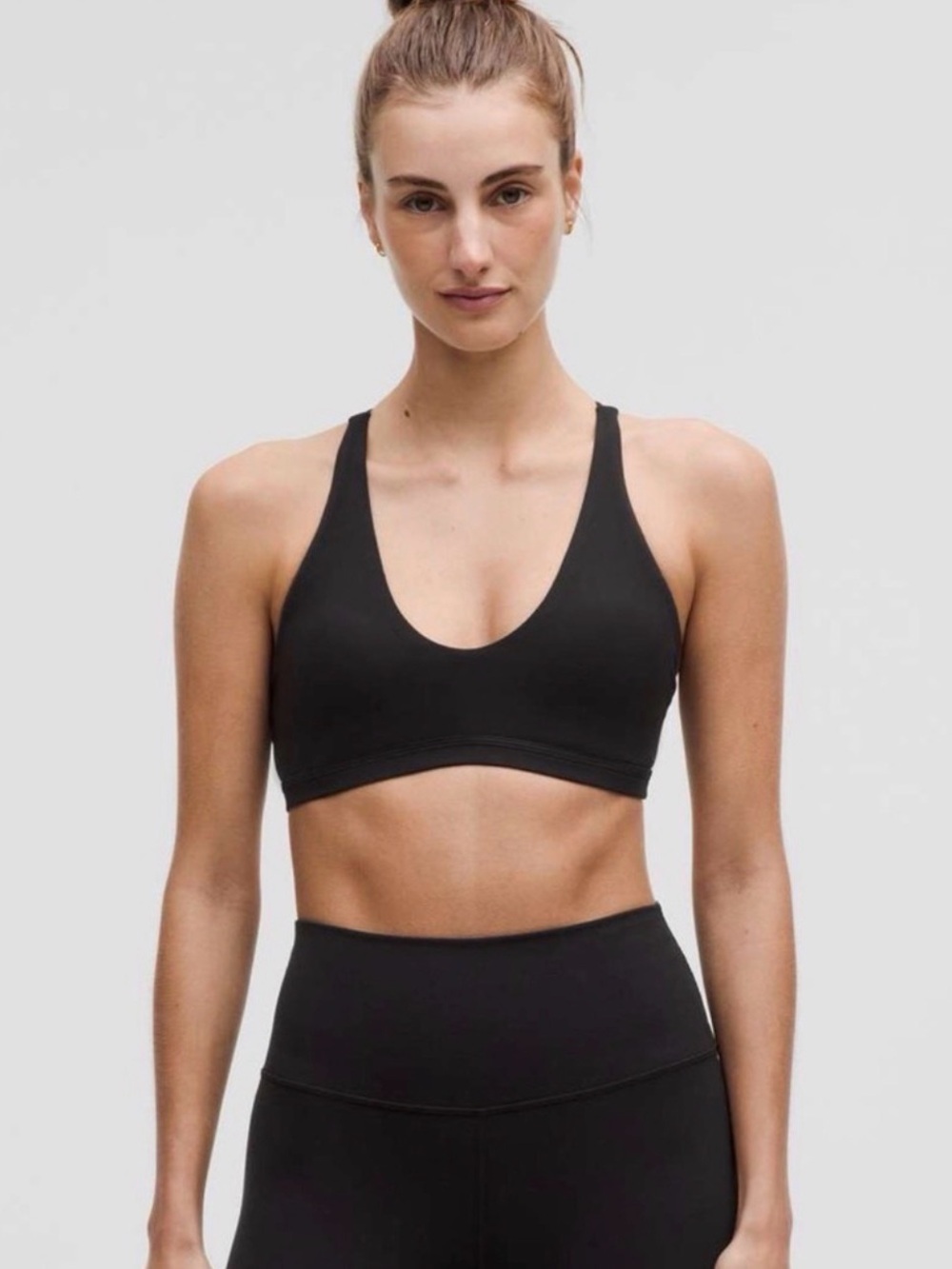 lululemon Nulu Strappy Scoop Neck-Neck Bra Light Support A/B Cup - Black - Picture 1 of 3
